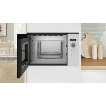 Мікрохвильова піч BOSCH BFL524MW2